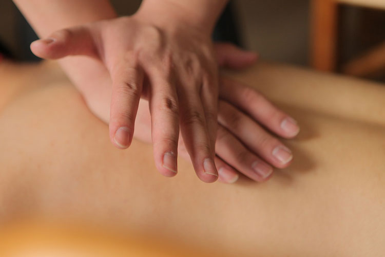 強もみマッサージ