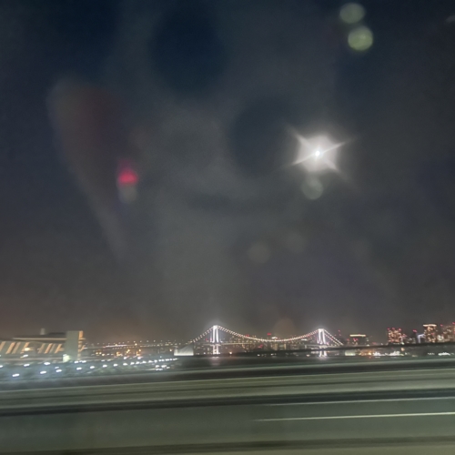 心霊写真みたいになってしまった😂笑