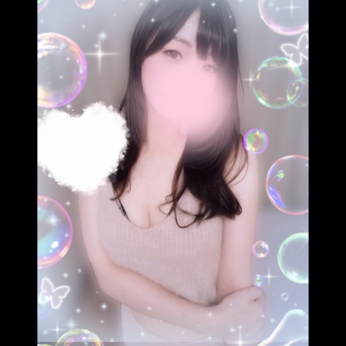 雨の日は眠い〜🌹😪💕